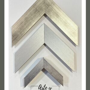 Molduras plateadas y champán con acabado cepillado y perfil plano – Sol y Sombra SRL